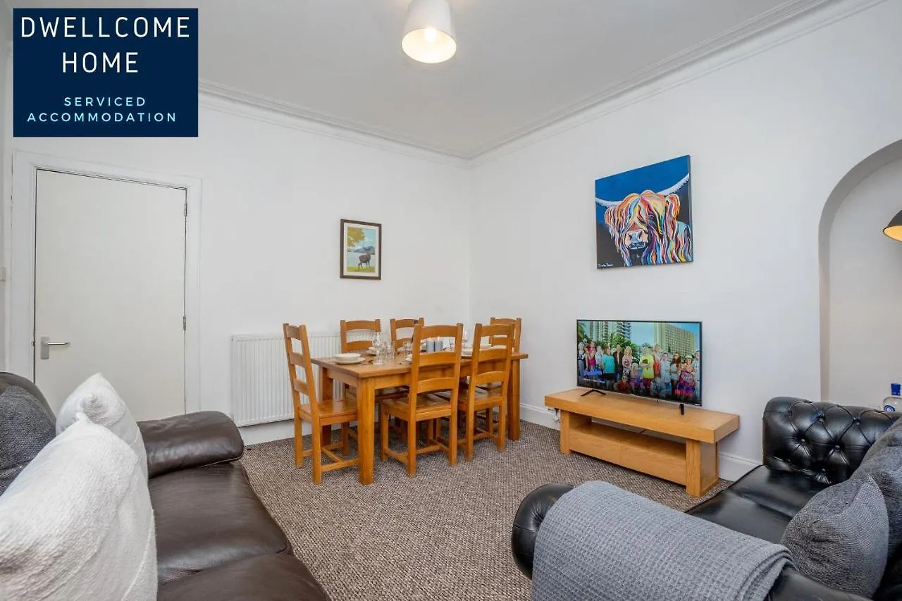Free Parking - Dwellcome Home Ltd 3 Double Bedroom Apartment, Fast Wifi, Ideal For Long Term Contractor, Etc Stays, Regular Housekeeping Option - See Our Site For Assurance Aberdeen Daire